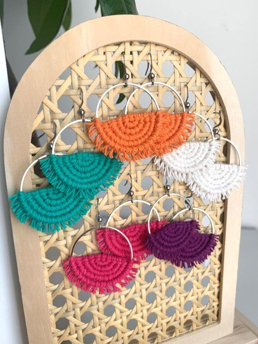 Boucles d'oreilles en macramé
