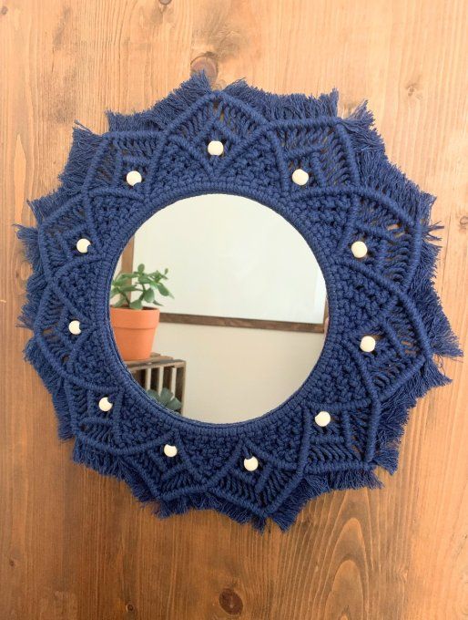 Miroir décoré en macramé, bleu marine 