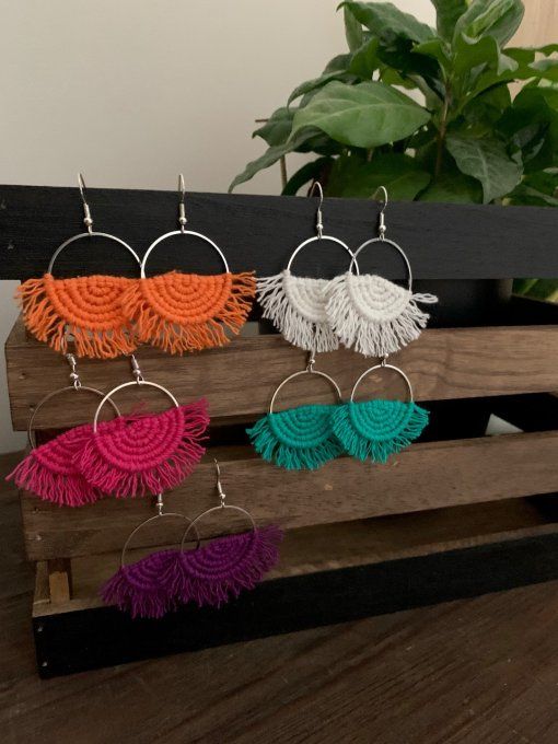 Boucles d'oreilles en macramé
