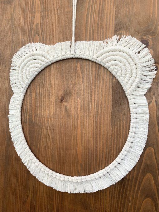 Suspension ours blanc