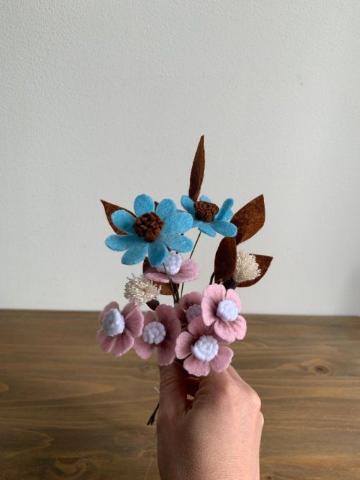 Bouquet de fleurs en feutrine 