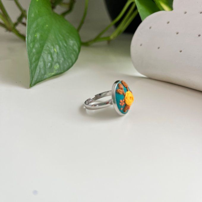 Bague broderie fleurs, acier inoxydable   