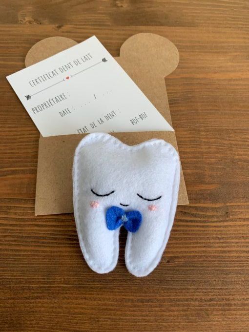 Pochette à dent "nœud papillon" avec certificat 