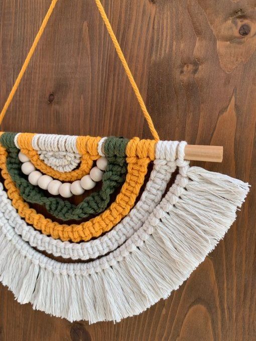 Décoration murale macramé demi cercle 