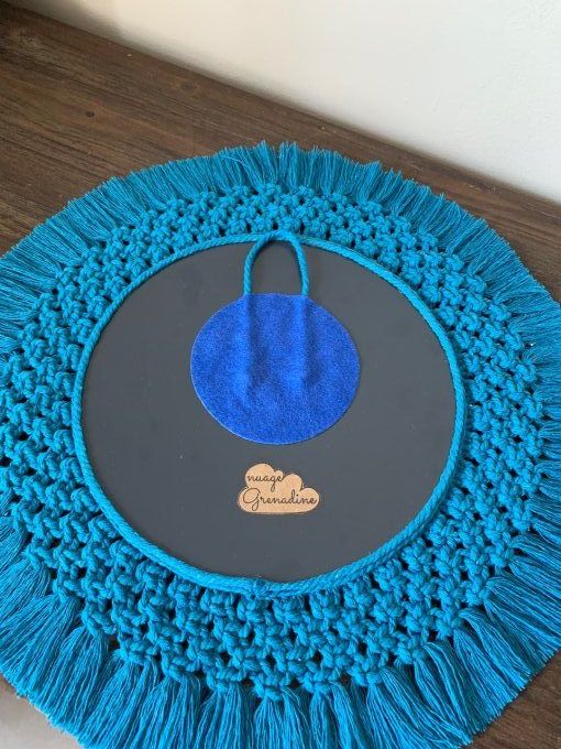 Miroir décoré en macramé, bleu azul 