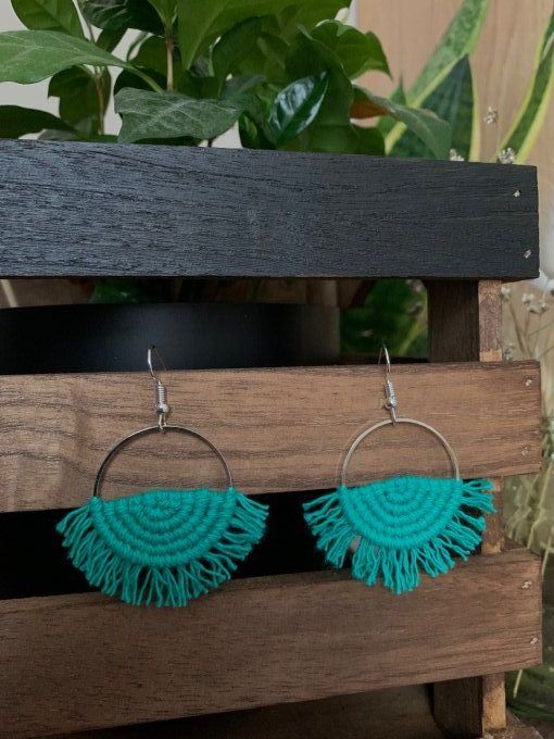 Boucles d'oreilles en macramé 